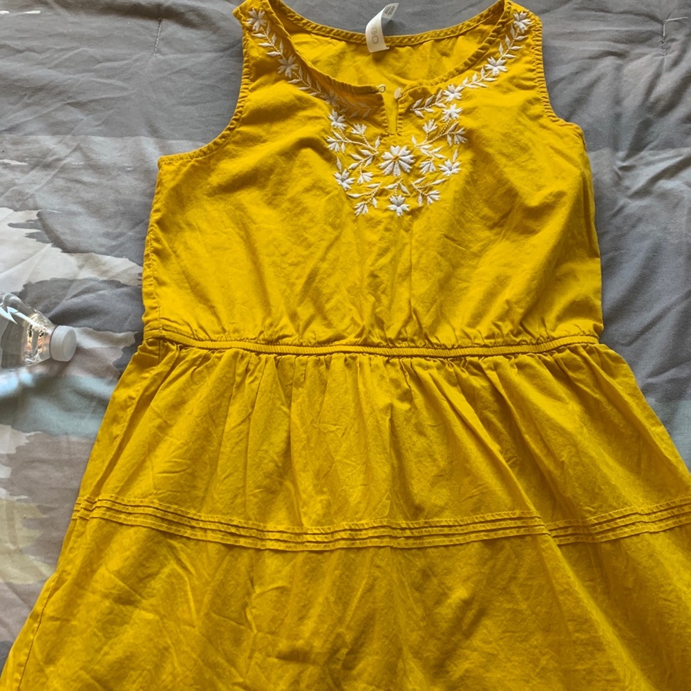 Dress - Picture 1 of 2